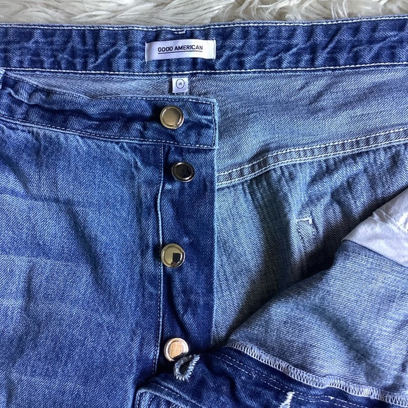 Good American Plus Size The Bombshell Short high rise ripped jean shorts 24 - Picture 3 of 9